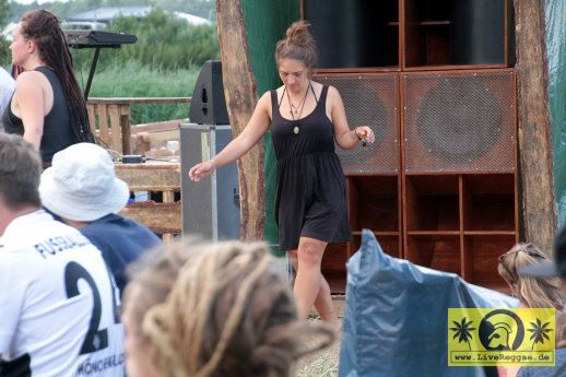 Sista I Flow (D) Roots Plaque Dub Camp - 23. Reggae Jam Festival - Bersenbrueck 28. Juli 2017 (11).JPG